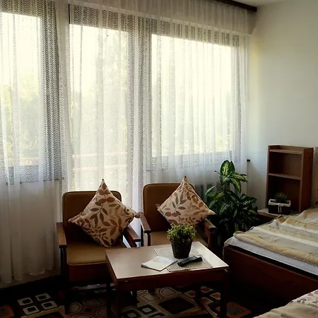 Casa de hóspedes Sophie's 3*